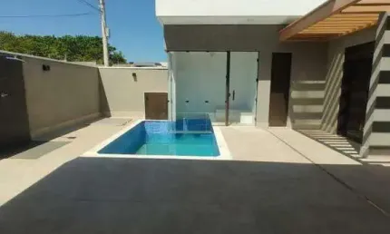Casa de Alto Padrão à venda no Condomínio Solar das Esmeraldas, em Nova Odessa com 4 quartos e 2 vagas de garagem