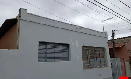 Casa à venda na Vila Aparecida, em Santa Barbara d'Oeste.