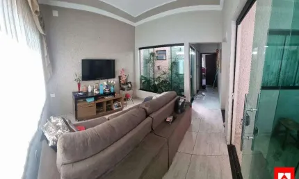 Casa à Venda no Parque Residencial Jaguari, Americana