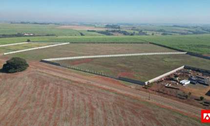 Área Industrial à Venda no Bairro Sto. Antônio do Sapezeiro em Santa Bárbara d'Oeste com 63.393 m².