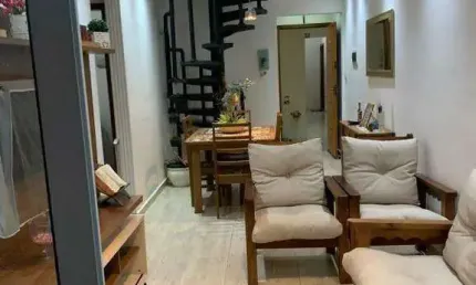 Apartamento à venda no Edifício Nossa Senhora de Fátima na Praia Azul