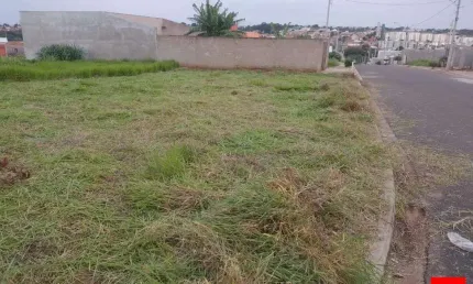 Terreno à venda na Jardim Aranha Oliveira em Santa Bárbara d'Oeste.