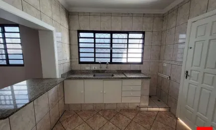 Casa à venda no Jardim Santa Cecília em Santa Bárbara d'Oeste