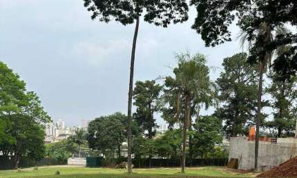 Terreno amplo à venda no Condomínio Residencial Central Park em Americana