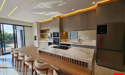 Casa Alto Padrão à venda no Residencial Jardim Firenze em Santa Bárbara d'Oeste com 3 quartos (3 suítes) e 4 vagas de garagem