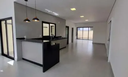 Casa Térrea de Alto Padrão à Venda no Condomínio Residencial Royal Garden em Paulínia