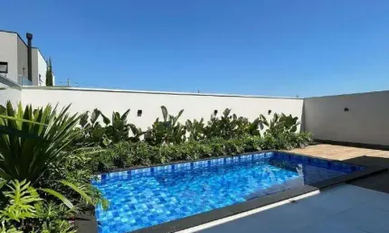 Casa térrea de alto padrão à venda no Residencial Jardim Firenze em Santa Bárbara d'Oeste com 3 quartos (3 suítes) e 4 vagas de garagem