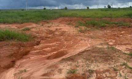 Terreno à Venda no Residencial Quinta dos Romeiros em Americana