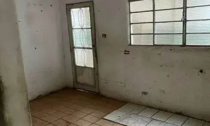 Casa à venda no Planalto do Sol, em Santa Bárbara d'Oeste com 3 quartos, sendo 1 banheiro social e 2 vagas de garagem