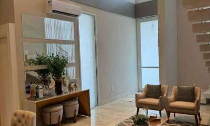 Sobrado de Alto Padrão à venda no Loteamento Residencial Jardim Firenze, em Santa Bárbara d'Oeste com 4 quartos (2 suítes) e 3 vagas de garagem