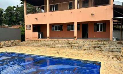 Chácara à Venda no Vila Pistoni II em Indaiatuba - Chácara Flamboyant: Seu Refúgio de Tranquilidade e Lazer!