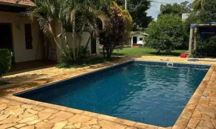 Chácara à venda no Condomínio Portal dos Nobres II em Americana com 3 quartos, (1 suíte) e 4 vagas de garagem