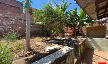 Casa à venda no Jardim Europa I em Santa Bárbara d'Oeste com 3 quartos, sendo 1 banheiro social e 4 vagas de garagem