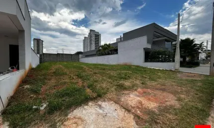 Terreno à venda no Residencial Jardim Firenze em Santa Bárbara d'Oeste com 360 m²