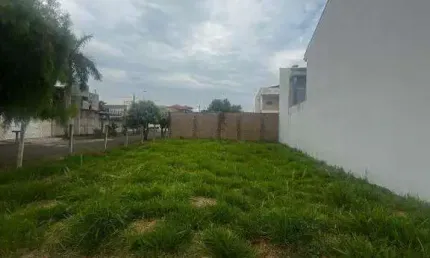 Terreno à venda no jardim flamboyant em santa bárbara d'oeste com 282 m²