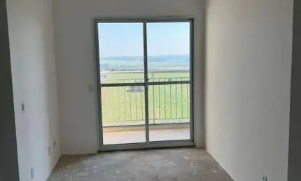 Apartamento à venda no Condomínio Maxy Franceschini em Hortolândia com 2 quartos, sendo 1 banheiro social e 1 vaga de garagem