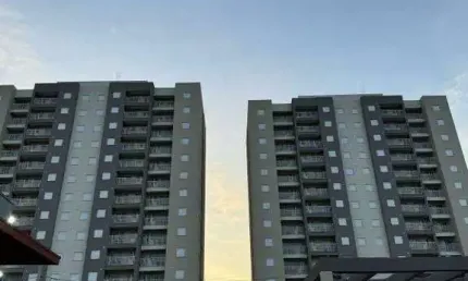Apartamento à venda no Condomínio Maxy Franceschini em Hortolândia com 2 quartos, sendo 1 banheiro social e 1 vaga de garagem