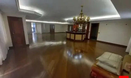 Apartamento à venda no Condomínio Edifício Notre Dame em Americana com 3 quartos (3 suites) e 4 vagas de garagem