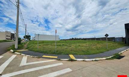 Terreno à venda no Centro Industrial e Tecnológico em Santa Bárbara d'Oeste