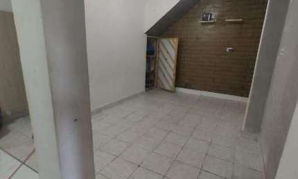 Duas Residências no Mesmo Terreno à Venda no Jardim Brasil em Americana com 5 quartos e 2 vagas de garagem