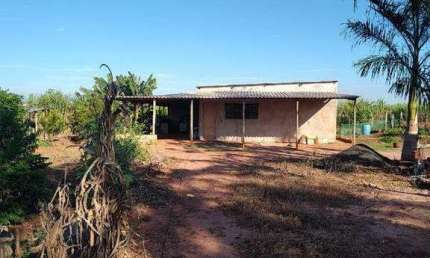 Sítio na Zona Rural de Santa Bárbara d’Oeste com 2 Quartos e Pomar Produtivo