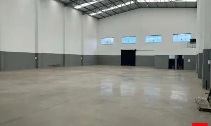 Galpão industrial para locação no Centro Industrial e Tecnológico (CINTEC) em Santa Bárbara d'Oeste.