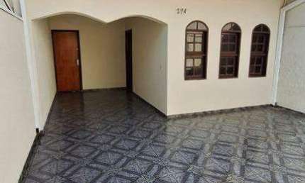 Casa à venda no Parque das Nações em Americana com 3 quartos (1 suíte) e 2 vagas de garagem