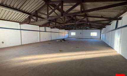 Salão Comercial Amplo à Venda no Jardim Europa I em Santa Bárbara d'Oeste