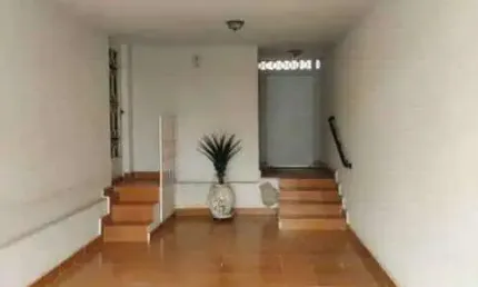 Casa à venda no Centro de Santa Bárbara d'Oeste com 3 quartos e 1 vaga de garagem