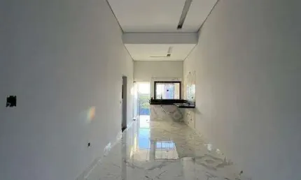 Casa à venda no Jardim Boer em Americana com 2 quartos (1 suíte) e 2 vagas de garagem