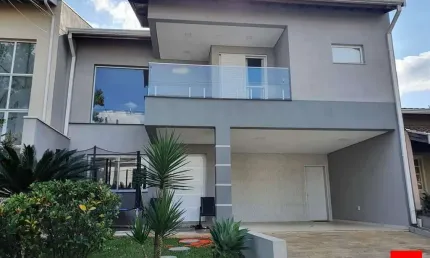 Sobrado à venda no Residencial Campos do Conde I em Paulínia com 4 quartos (1 suíte) e e 4 vagas de garagem