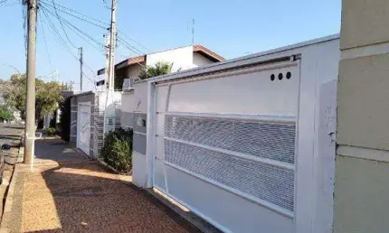 Casa para locação no Werner Plass em Americana com 4 quartos e 4 vagas de garagem.