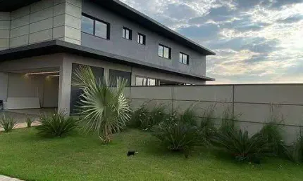 Casa à venda no condomínio pau brasil em americana com 3 quartos (suítes) e 6 vagas de garagem