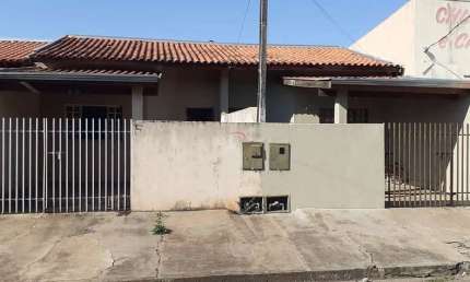 Casa à venda por R$ 220.000,00 -  Centro, Jataizinho, PR