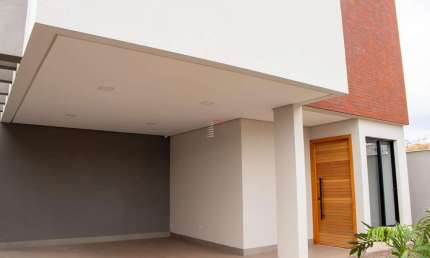 Casa à venda por R$ 1.250.000 - Jd. São Francisco- Ibiporã/PR