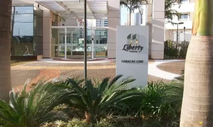 Ed. liberty tower - apartamento à venda com 3 dormitórios (1 suíte) - santa rosa, londrina, pr