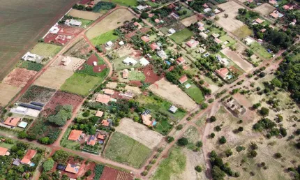 Condomínio Favoreto - Chácara á venda  -  Sertanópolis, PR