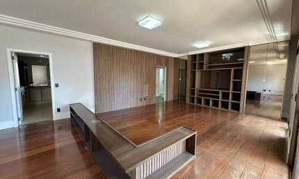 Ed. Barão de Catuai - Apartamento à venda com 3 suítes, 2 vagas -  Centro, Londrina, PR