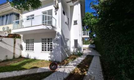 Casa de luxo em condomínio na Vargem Pequena, Rio de Janeiro-RJ: 4 quartos, 4 suítes, 2 salas, 1 banheiro, 2 vagas.