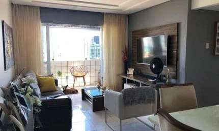 Apartamento para venda tem 100 metros quadrados com 3 quartos