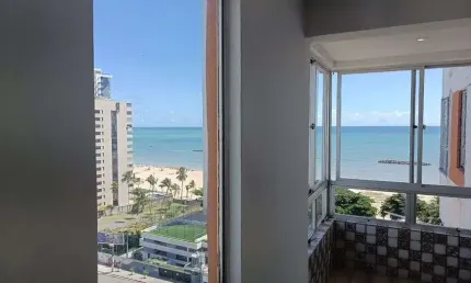 Apartamento para venda tem 98 metros quadrados com 3 quartos