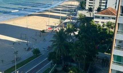 Apartamento para venda possui 190 metros quadrados com 4 quartos