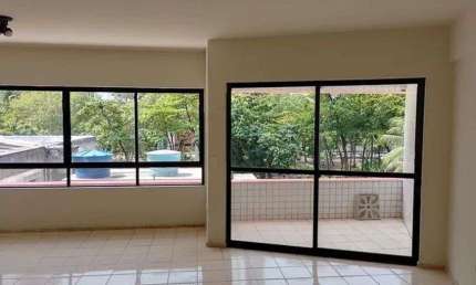 Apartamento para venda possui 123 metros quadrados com 3 quartos em Boa Viagem - Recife - PE