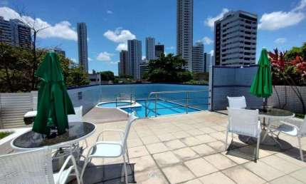 Apartamento para venda possui 105 metros quadrados com 3 quartos em Encruzilhada - Recife - PE