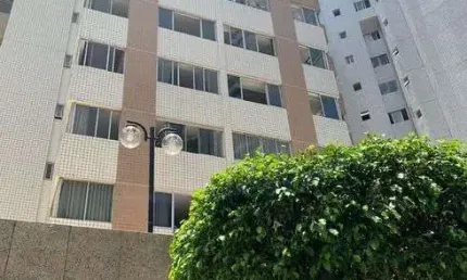 Apartamento para venda tem 132 metros quadrados com 3 quartos em Boa Viagem - Recife - PE