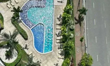 Apartamento para venda possui 133 metros quadrados com 4 quartos em Madalena - Recife - PE
