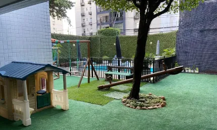Apartamento em Boa viagem ( ótimo preço de condomínio)