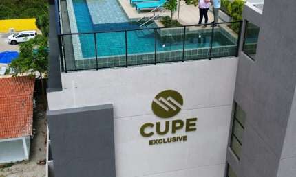Maravilhoso Flat na praia do Cupe com piscina privativa. PRONTO PARA RENTABILIZAR