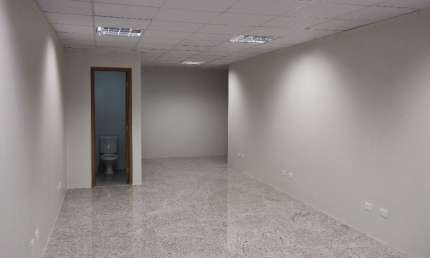 Sala comercial para alugar na Avenida Cônsul Joseph Noujaim, 251, Pina, Recife