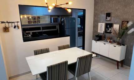 Apartamento com 3 Quartos e 2 banheiros à Venda, 73 m² por R$ 308.000